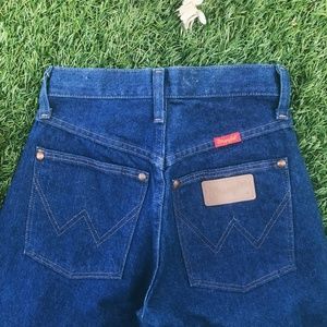 Vintage NWT High Waist Wrangler Jeans Sz 0